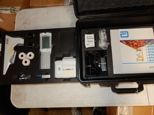 Abbott i-STAT 1 300 Chemistry Analyzer System Complete Set + Warranty