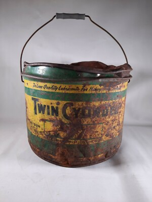 #ad Vtg john deere Twin Cylinder Pressure Gun Lubricant Bucket Pale rust ruff shape $60.00