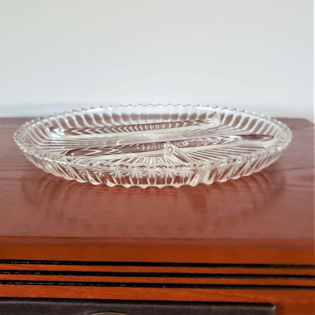 Round Crystal 10" Divided 4 Section Glass Relish Plate or Serving Tray