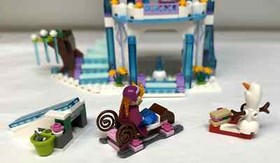 2015 LEGO Disney Princess Frozen Elsa's Sparkling Ice Castle (41062) - Retired