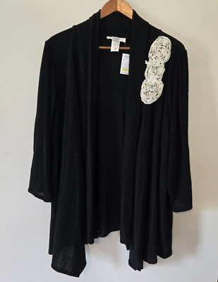 Moa Moa Woman Cardigan 2X Black Beautiful Ivory Accent Flowers Soft NWT