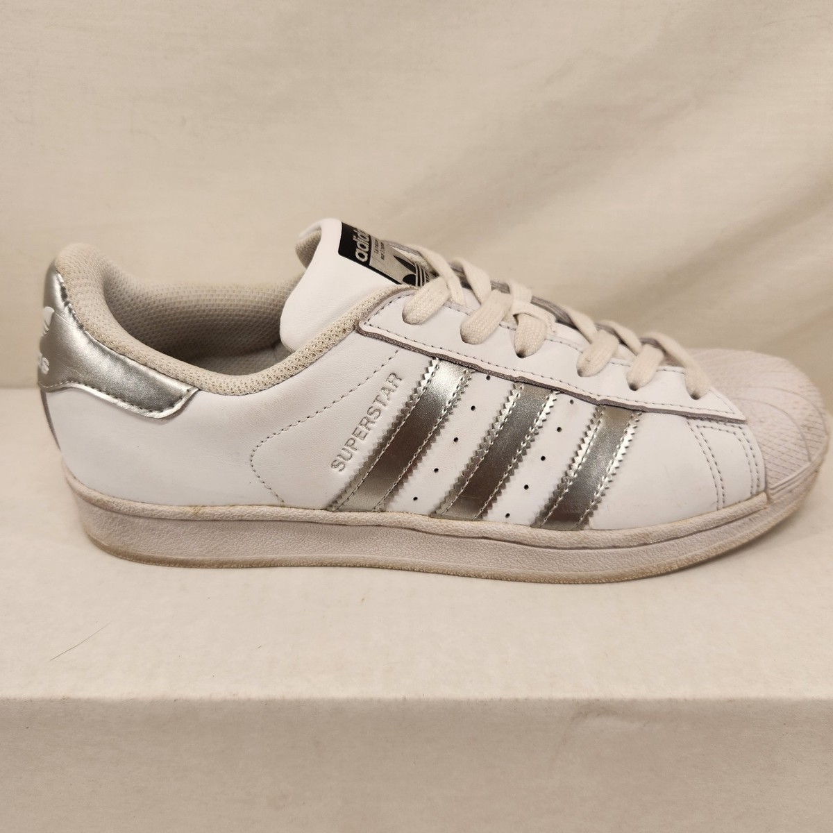 adidas gazelle silver green womens Shop Adidas Superstar II 'Silver Metallic Black' Women's Shoes