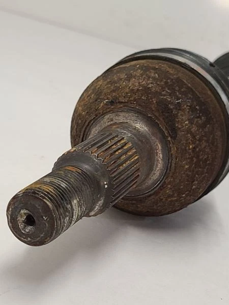 08-14 CADILLAC CTS Passenger Axle Shaft Front Axle Coupe Outer Assembly 88957150 - Image 4 of 4