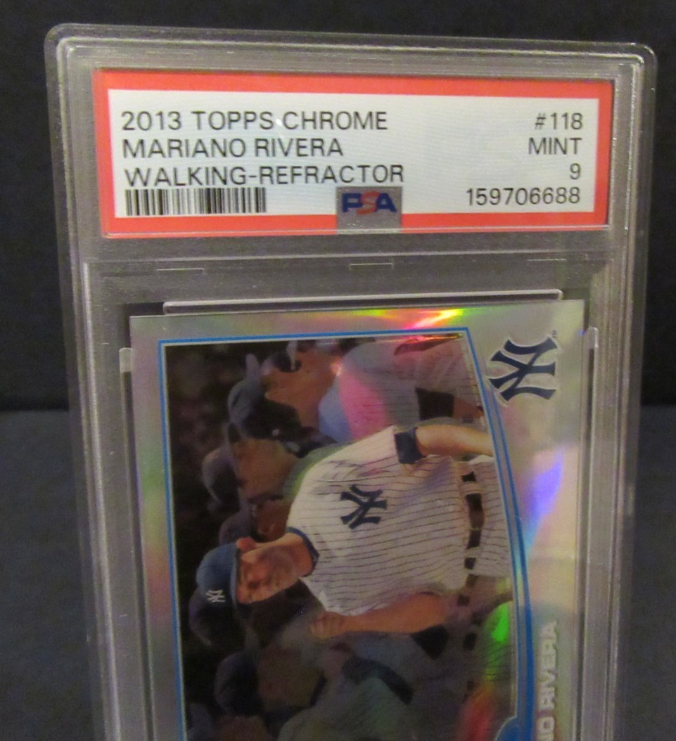 2013 Topps Chrome #118 Mariano Rivera Walking Refractor PSA 9 Mint NY Yankees view 4