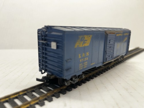 Coche de caja Mantua Tyco escala Ho L&N 97258 Louisville & Nashville | Zustand: Used