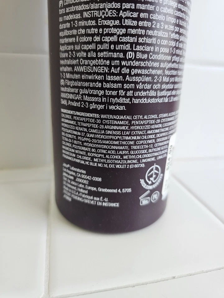 Litro acondicionador Joico Color Balance azul 33,8 oz  Foto 2 de 4
