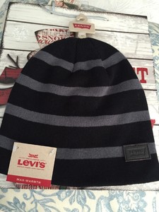 levis winter cap