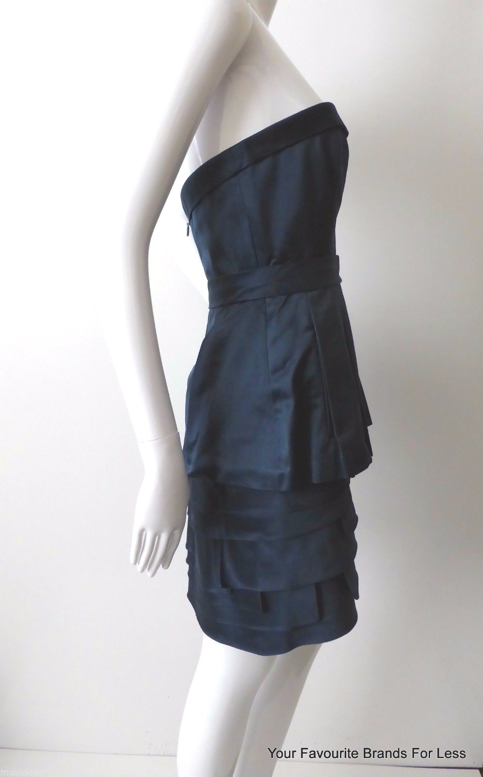 BCBGMAXAZRIA  Short  Dress NWT rrp $399.00 Size 8 US 4 Strapless Peplum image 8