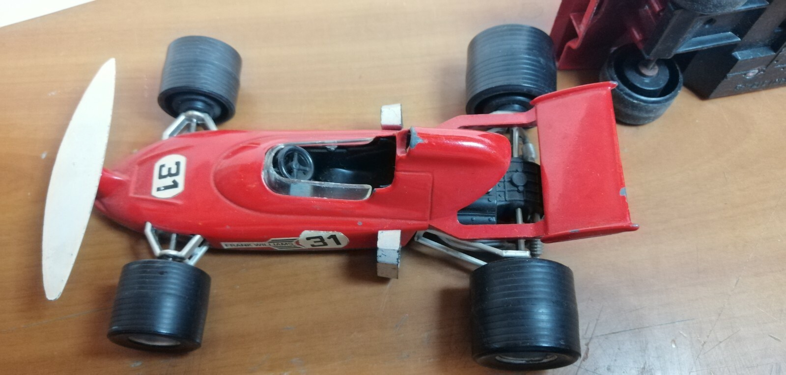 Foto 7 di 12
