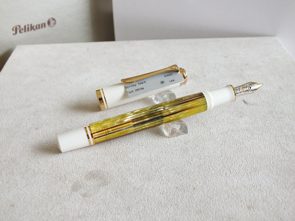 筆記具 PELIKAN Souveran M400 White Turtoise OM s-l1200.jpg