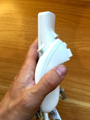 MANETTE + NUNCHUK OFFICIELS BLANCS NINTENDO WIIMOTE WII FONCTIONNELS - N°1 - Picture 5 of 7