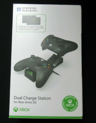 Hori Dual Charge Station XBOX Series X S zwei wiederaufladbare Batteriepacks