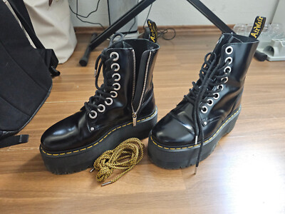 Dr Martens Jadon Max Buttero Leder Plateaustiefel 