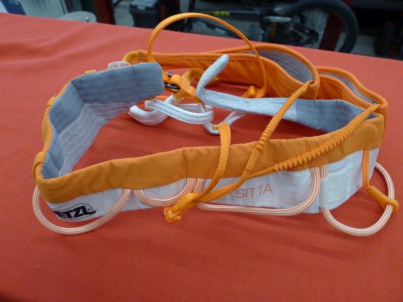 Petzl SITTA Climbing Harness - Medium