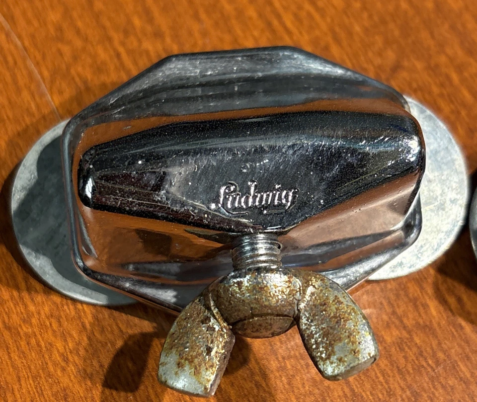 Soporte cromado de montaje en pierna LUDWIG Floor Tom parte años 60 de colección Tambores Ludwig Foto 2 de 4