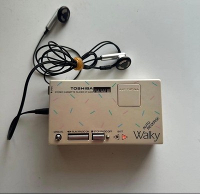 Toshiba Walky KT-AS10 Portable Cassette Player FM/AM Radio Auto