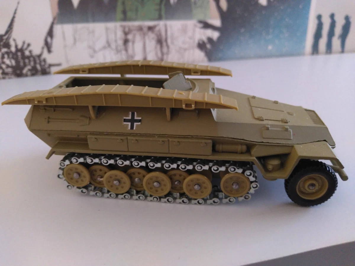 Miniature Solido Half-Track Hanomag - 1/50 - Réf 241 - TBE Avec Boîte