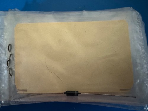 Tektronix 152-091 Component Lot as Shown - Picture 2 of 3