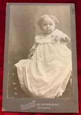 RARE c.1880's CABINET CARD ADORABLE BABY REACHING OUT JARMUTH CHICAGO ILLINOIS