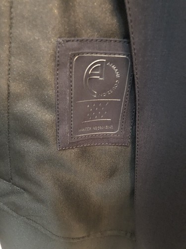 ABRIGO DE LLUVIA REPELENTE AL AGUA NEGRO PARA HOMBRE ARMANI COLLECTION TALLA 38 - Imagen 9 de 10
