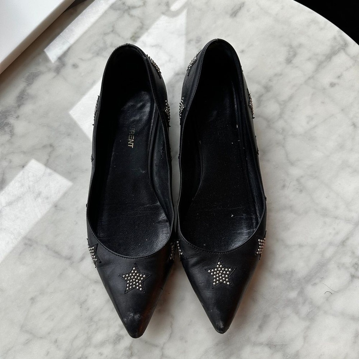 靴 SAINT LAURENT star leather flat shoes Saint Laurent Star Studded Silver Beaded Black Leather Ballet