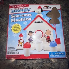 2F Snoopy Sno-Cone Machine CrazArt Missing Snoopy No flavoring