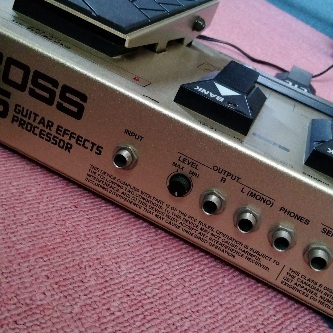 BOSS GT-6 ギターエフェクトプロセッサー BOSS - GT-6 | Guitar Effects Processor
