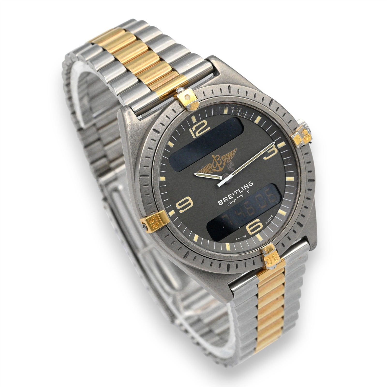 BREITLING AEROSPACE NAVITIMER ANALOG DIGITAL QUAR… - image 3