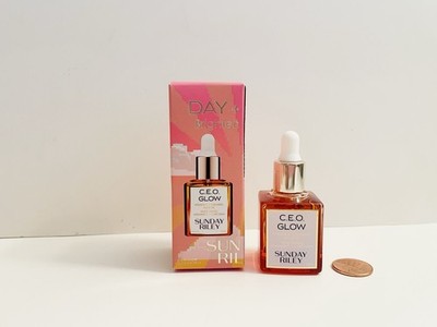 Sunday Riley CEO Glow Vitamin C + Turmeric Face Oil 10 mL 0.3 fl oz Travel Size