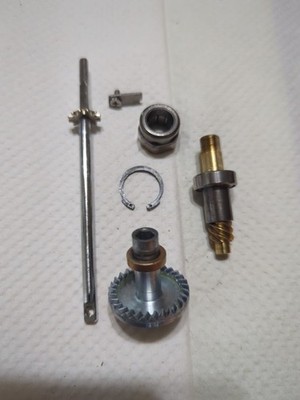 Zebco Main Shaft And Gears For Quantum Hypercast Spinning Reel Inv #2653