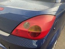 Feu arrière Opel TIGRA
