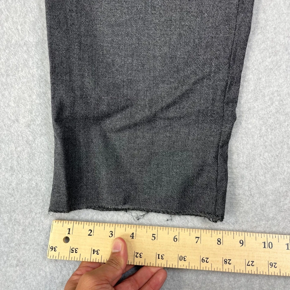 Pantalones de vestir Dolce & Gabbana para hombre 31x34 gris frente plano lana de diseñador Foto 3 de 4