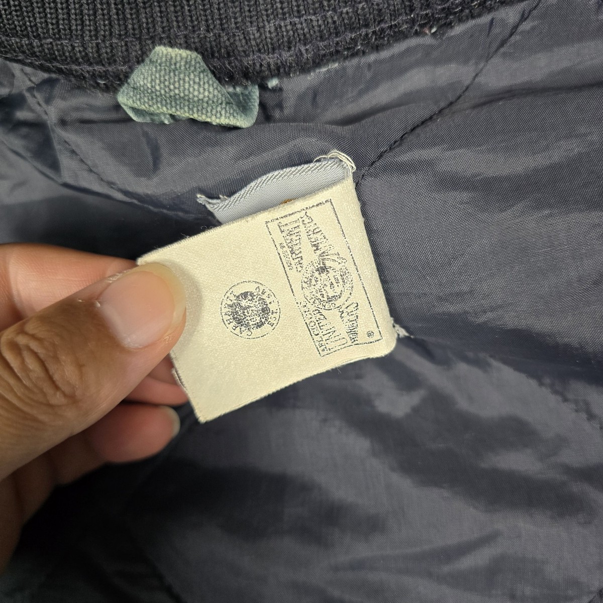 Vintage Carhartt V02 HTG Vest USA Union Made Utility Distressed 