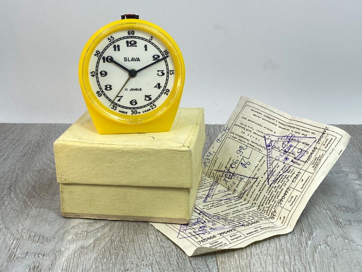 Slava Yellow desk table vintage mechanical alarm clock Soviet Era