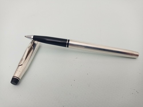 CROSS CLASSIC CENTURY MEDALIST SILVER PLATED ROLLERBALL PEN VINTAGE - Picture 2 of 8