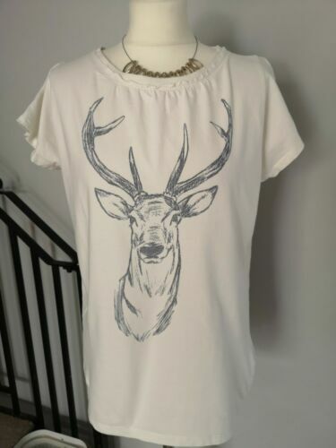 Official Just A Wizard Girl Living In A Muggle World Took The Hogwarts Train Going Anywhere Shirt 1 - Foto 2