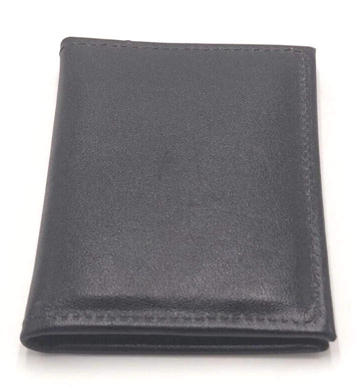 波士顿皮革书籍风格徽章钱包:徽章镂空风格 5808 — 第 4/4 张图片