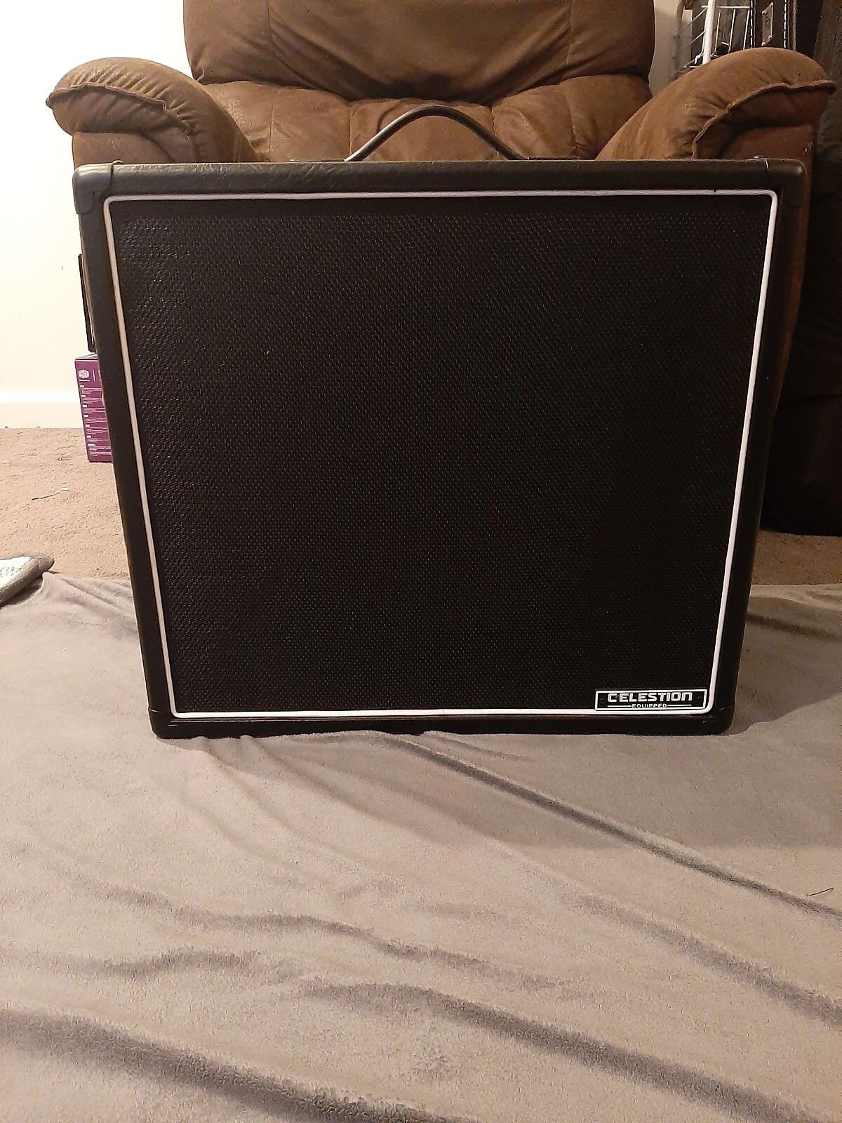 Picture 1 of 4