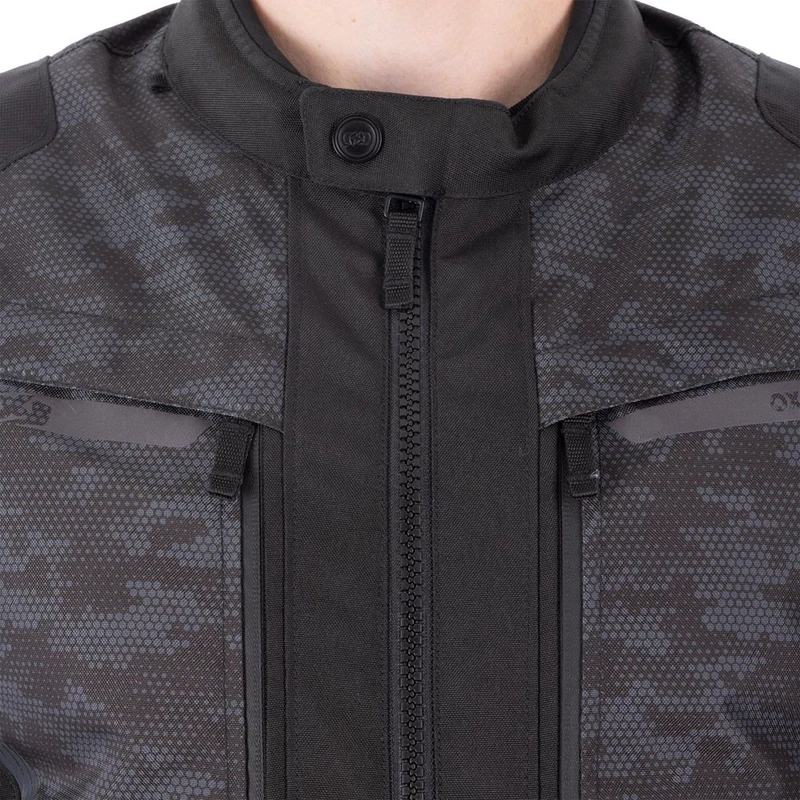 Black Camo, photo 3 of 7