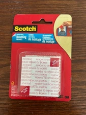 Scotch Removable 63/64 Mounting Squares 1/2" x 1/2"