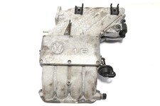 VW Passat 3A 35i Golf 3 Ansaugbrücke Ansaugkrümmer 1,6 AFT AKS 037133205A