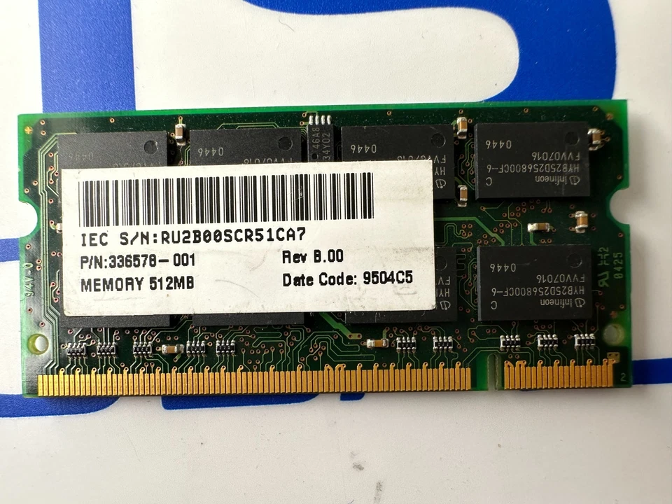 Infineon 512MB DDR-333 HYS64D64020HBDL-6-C SODIMM PC2700 NO ECC Foto 2 de 2