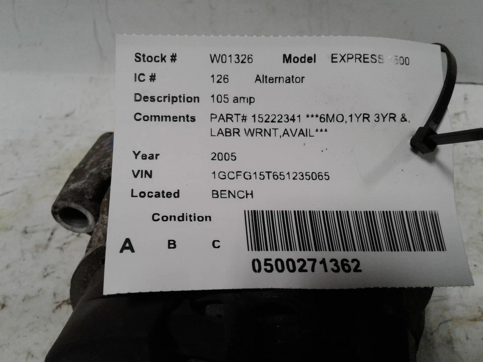 Alternador usado se adapta a: camioneta Chevrolet Express 1500 2005 5,3 grado A Foto 4 de 4