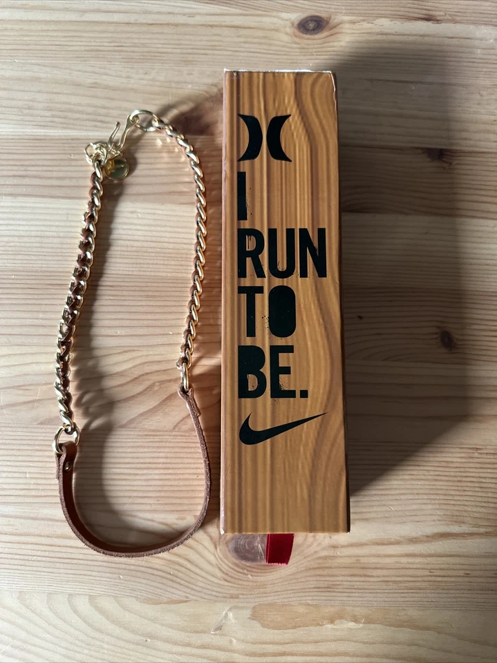 Nike I Run To Be Free. Leather Bracelet Hurley New In Box Running OS - Image 2 of 4