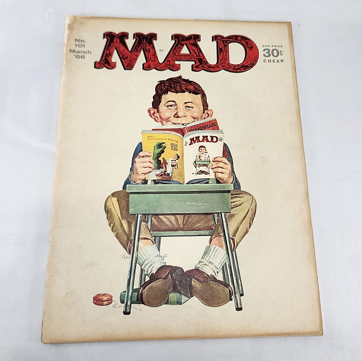 Mad Magazine Issue #101 March 1966 Back to School Alfred E Neuman