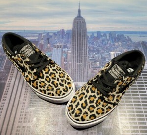 nike janoski leopard