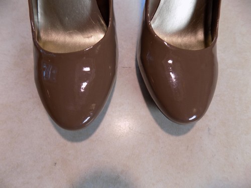 EUC Jessica Simpson Classy Cash 4" Heel Wedge Pump Patent Dark Taupe brown sz 8 - 第 4/9 張圖片