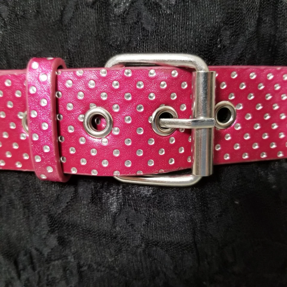 Cinturón Rosa Ojal Punto Imitación Satén Plata Hebilla S/M 29" a 33" Gótico Punk Juegos con disfraces Foto 2 de 4