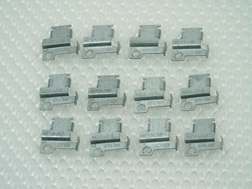 Lote de 12 - Soporte metálico de E/S seguro para placa hija HP ChromeBook 11A G6 EE - Imagen 1 de 5