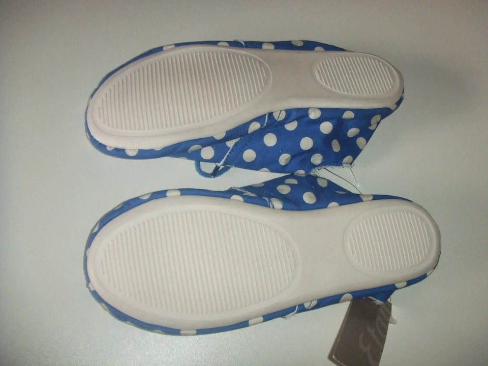 ETAM CHAUSSONS FEMME POINTURE 36 LAGOON BASKET BLEU A POIS BLANCS - Photo 2/4